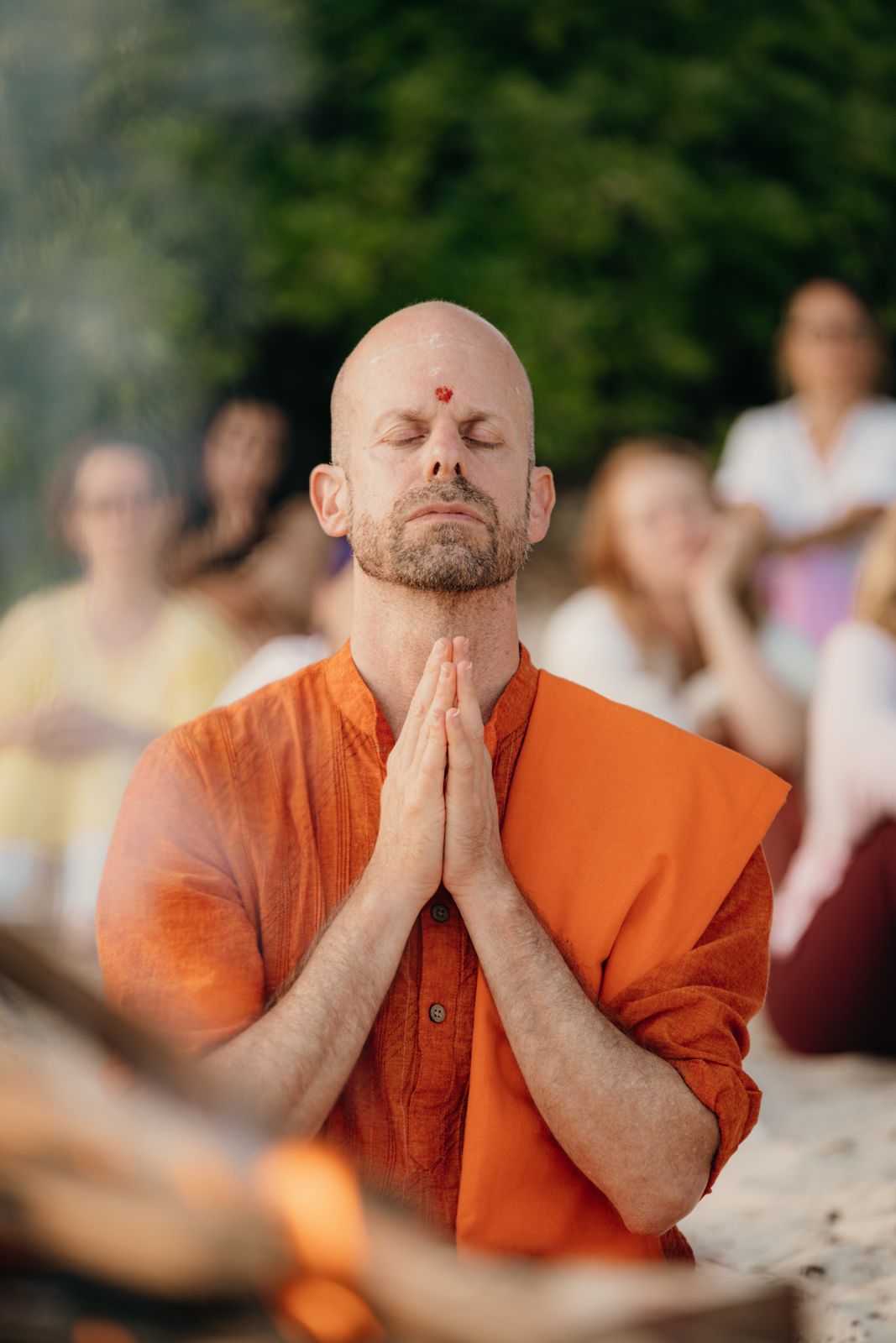 Swami Shambhudevananda in prayer